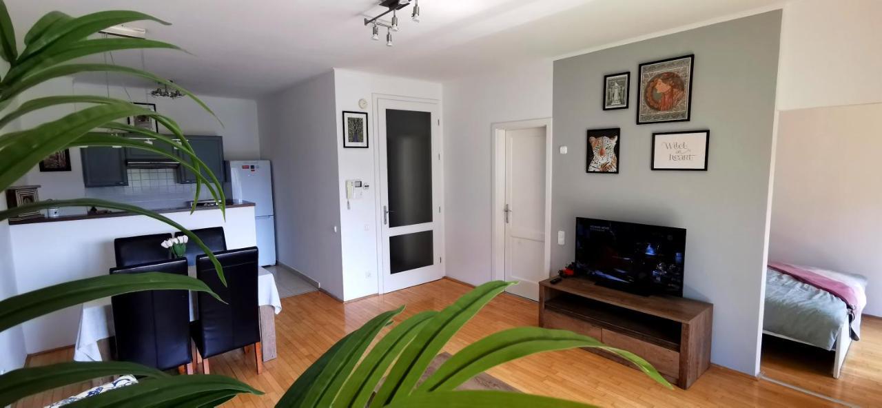 Kazinczy 52 B Apartment Budapest Eksteriør bilde